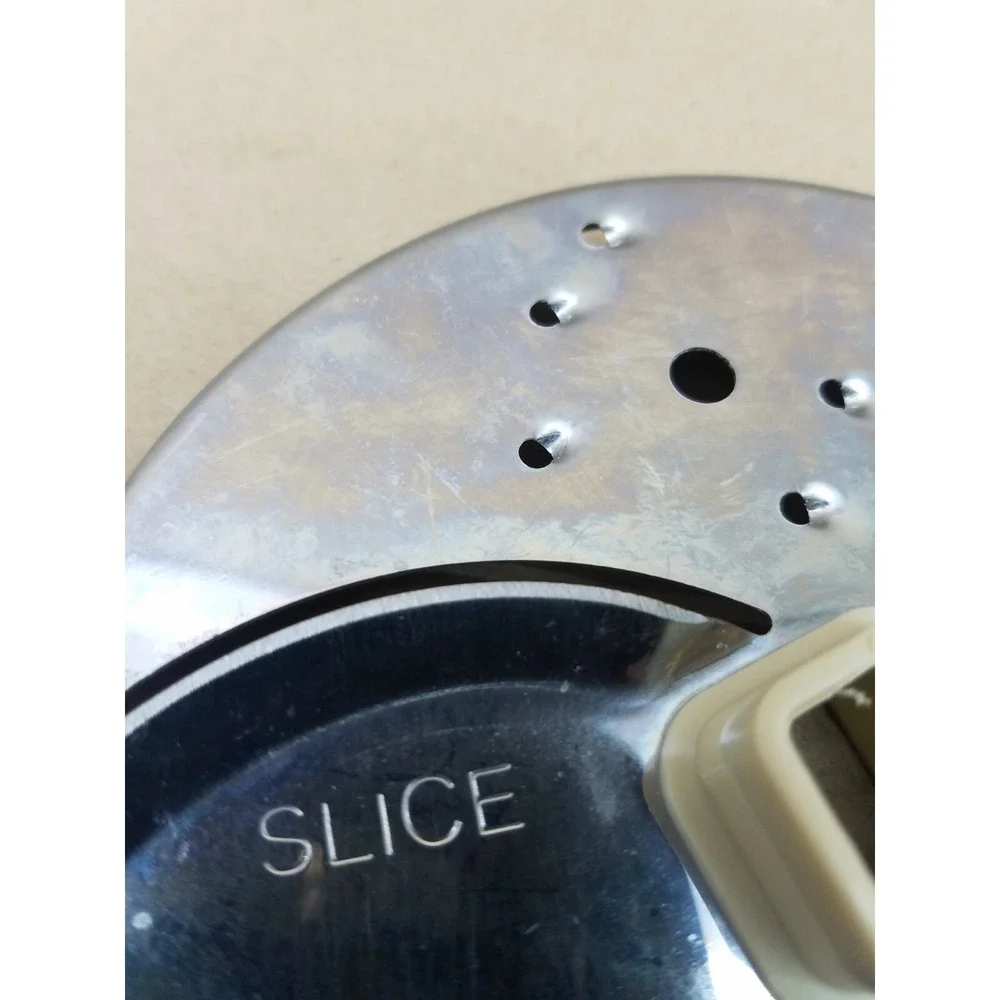 West Bend High Performance Food Processor 6500 Slice Shred Grater Disc Blade
